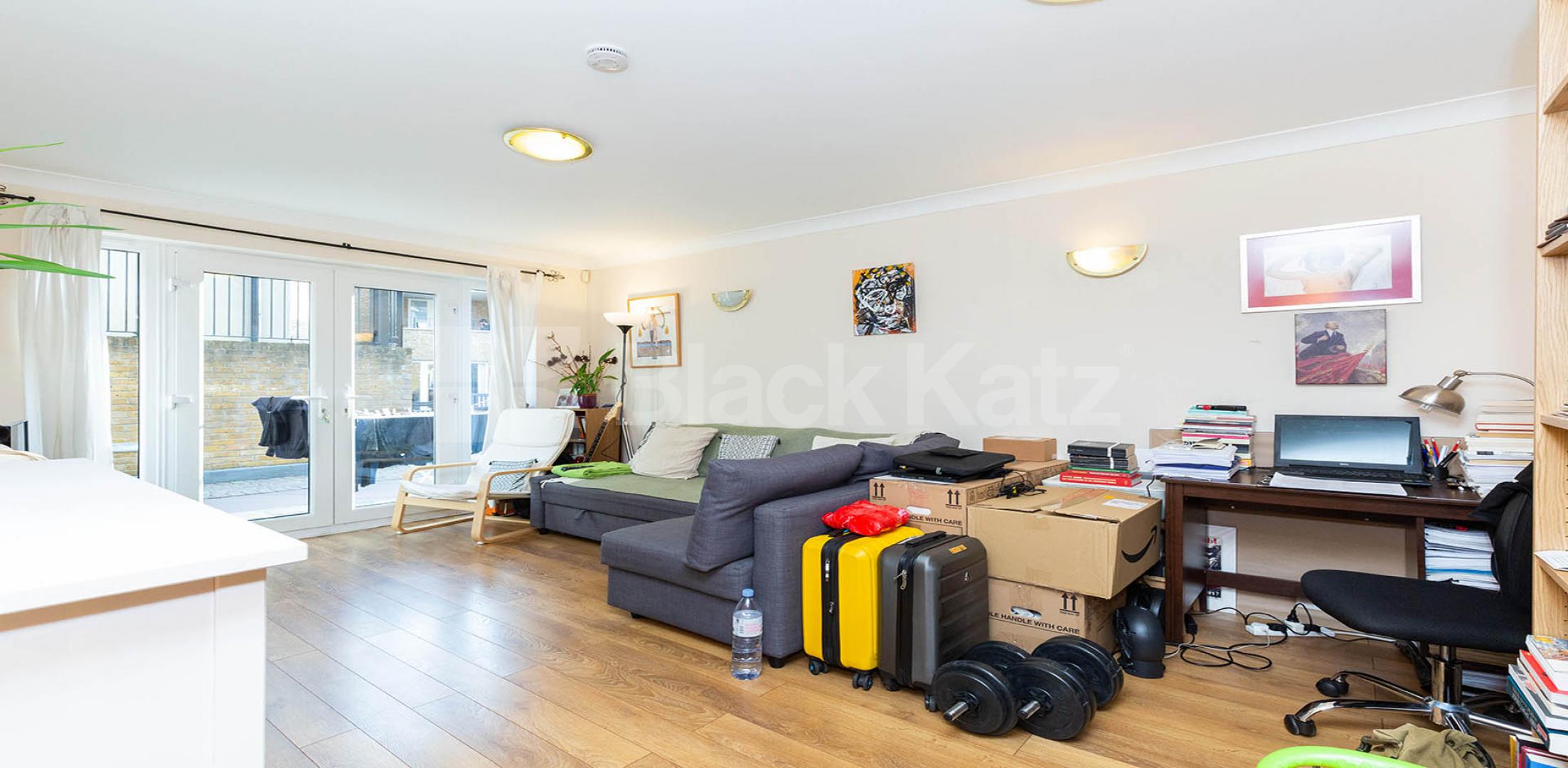 			1 Bedroom, 1 bath, 1 reception Apartment			 Ensign Street E1, Aldgate / tower Hill